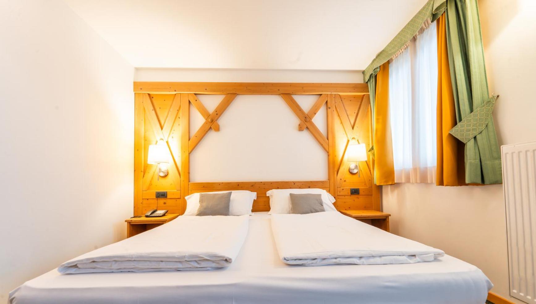 Alpine Mugon Hotel Vason Eksteriør bilde