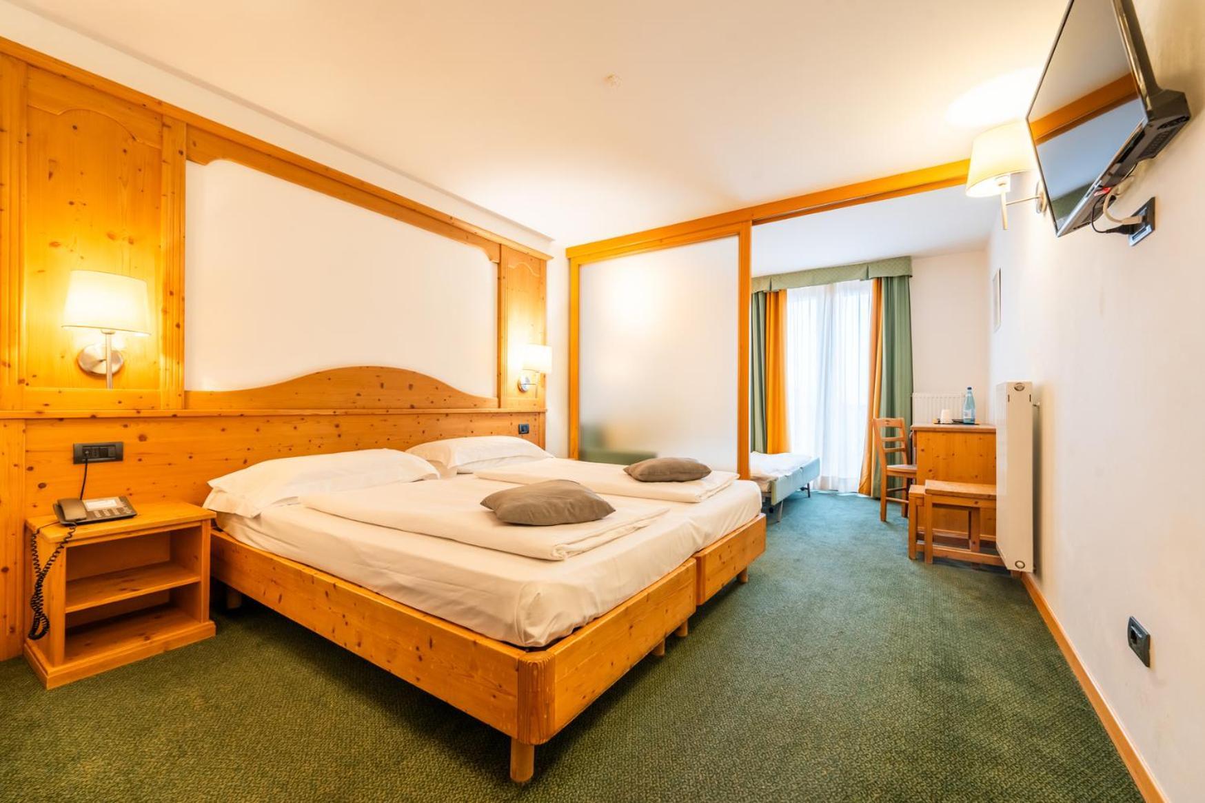 Alpine Mugon Hotel Vason Eksteriør bilde