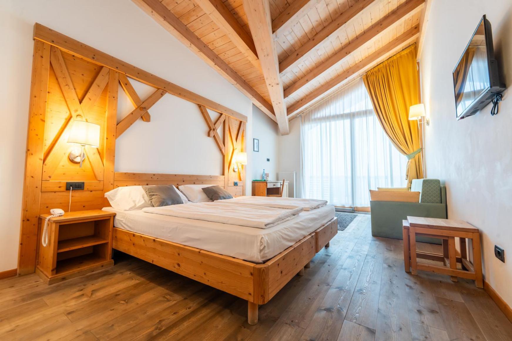 Alpine Mugon Hotel Vason Eksteriør bilde